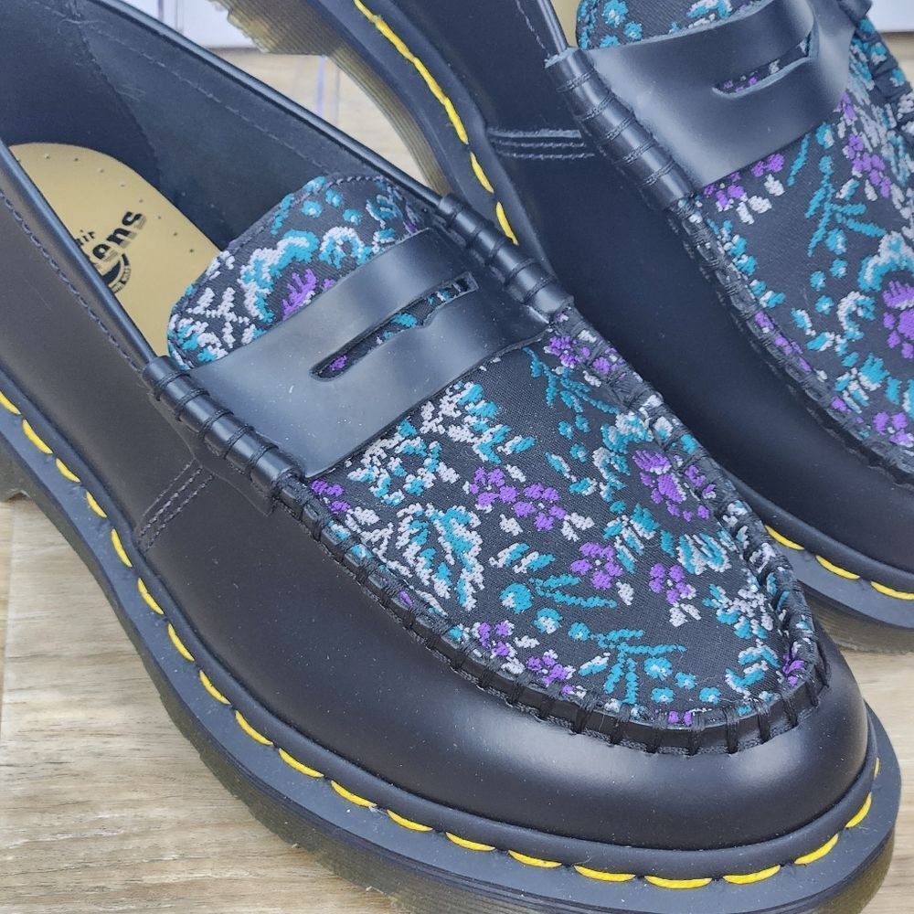 ☔️🩵NIB Dr. Martens Black & Rich Purple Floral Jacquard Penton Loafers Size 8 - Picture 5 of 15